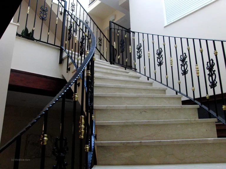 H Escaleras 03 768x576